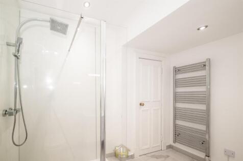 22A ROSEANGLE DD1 4LR 240725 EDIT (27 of 43).jpg