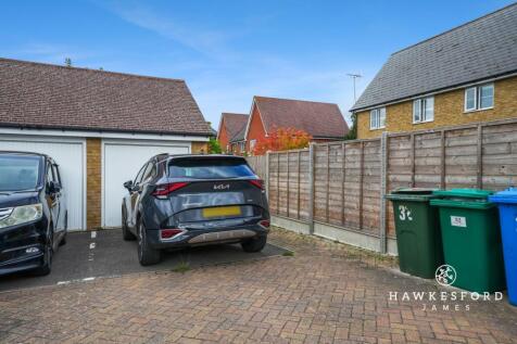 Primrose Avenue, Sittingbourne - Garage