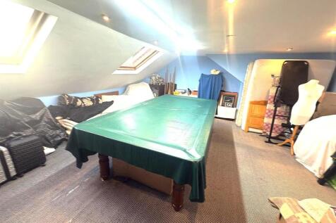 WhatsApp Image 2025-12-10 at 15.21.425.jpeg