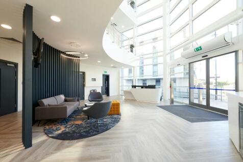 Riverside House 12022020_NSP6880 Low Res sRGB.jpg