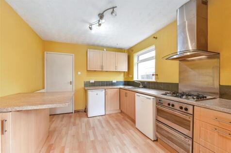 Kitchen Cooking area.jpg