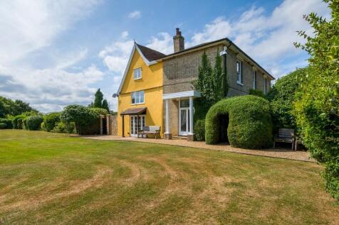 Clamp Farmhouse-4...