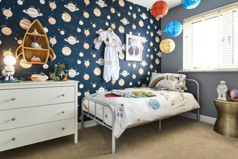 A generous single bedroom perfect for a little one