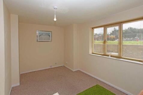 Marlborough Way, Telford photo 3