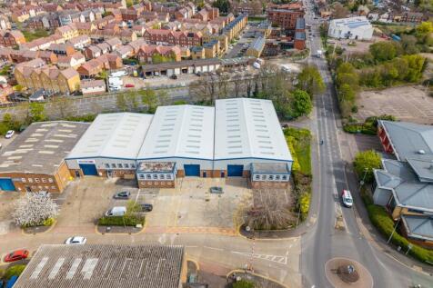 Lawrence Way Ind Estate - Dunstable-189.jpg