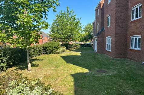 Communal front garden.jpg
