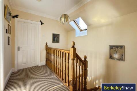 28ddd0f8--4025-BB41-CDAC55353650-24598-000003886B0