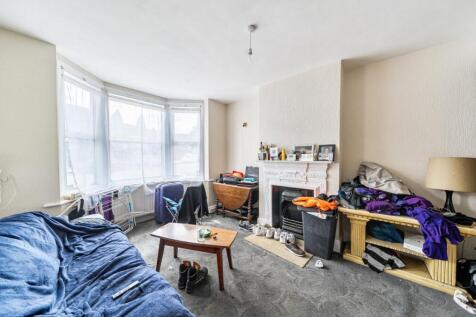 Davidson Frost-Wellings, DFW, Whitchurch Lane, Edg