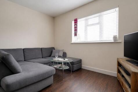 Ambury Road, Huntingdon, PE29 photo 3