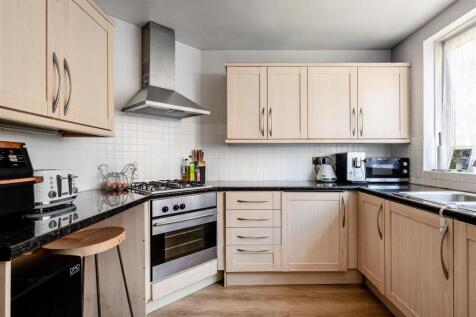 Windrush Close-11.jpg