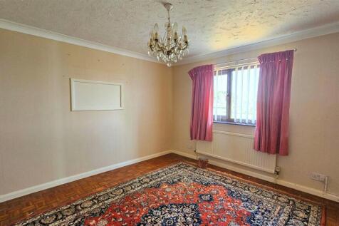 Reception Room/Bedroom 4