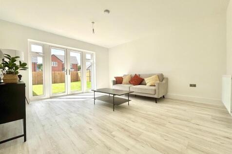 WhatsApp Image 2025-09-15 at 16.52.23_ea00526e.jpg