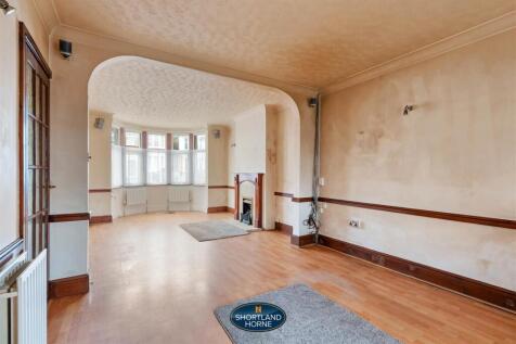 72 Eversleigh Road (22 of 27).jpg