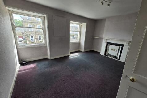 Retail Property (high street) to rent Image 5