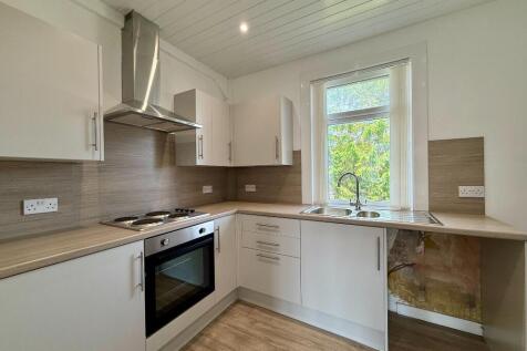 Segton Avenue, Kilwinning, North Ayrshire, KA13 photo 4