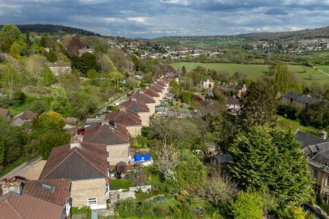 217 Bailbrook Lane-6.jpg