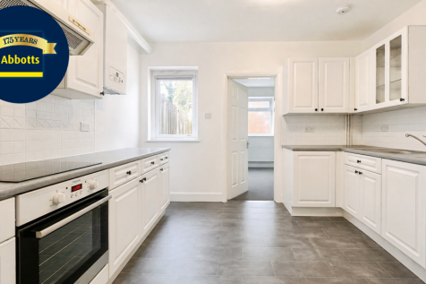 Englands Lane, Loughton, IG10 photo 4