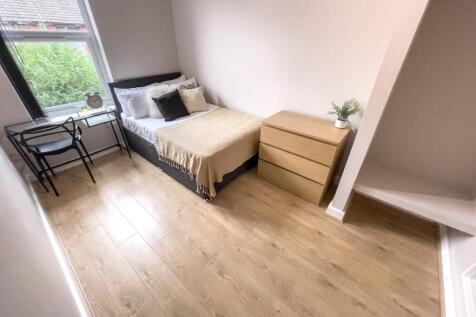 Esher Road, L6 6DE,  photo 4