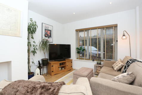 Orpington, BR6 - property photo