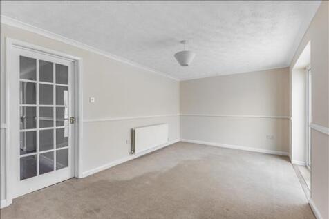 Gainsborough Court,ANDOVER TOWN photo 2