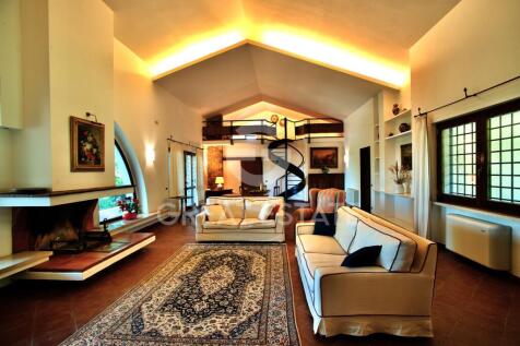 Interno