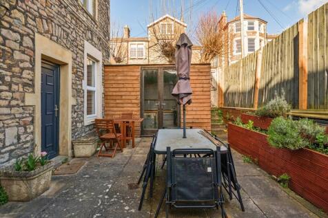Courtyard Garden