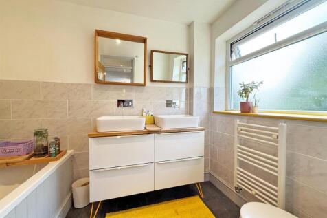 thumbnail_image4 (2).jpg