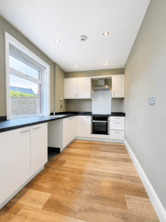 22 Featherbank Terrace, Horsforth, LS18 4QW photo 4