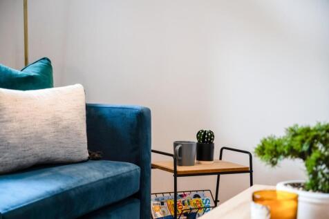 ASYLUM ROAD, 65A- (11).jpg