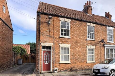 4-bed terraced on King Street, Newark, Nottinghamshire, NG24, £1,000/mo