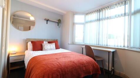 35 st lukes Room 2 .JPG
