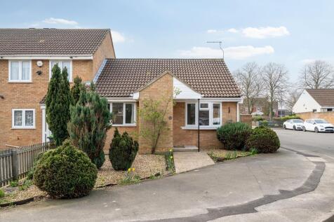 260323 - 8 Hindburn Close, Bedford - 02
