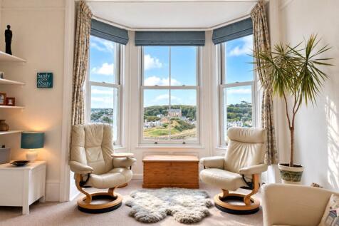 2-bed flat on Summerleaze Crescent, Bude, Cornwall, EX23, £975/mo