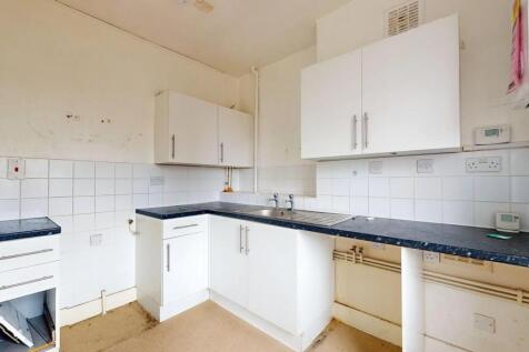 Flat B, 22 Pleasant Place, Islington, London, N1 2BZ