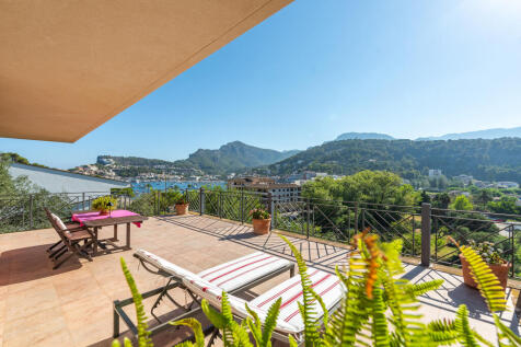 Mediterranean, large villa with sea views and pool in Puerto de Sóller