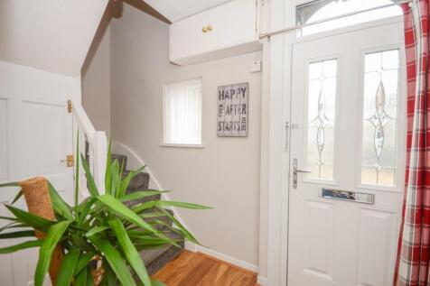 Entrance hall.jpg