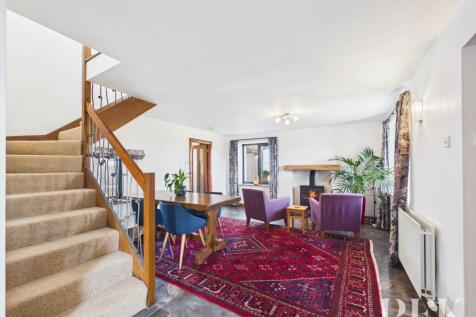 Living Room / Dining Area