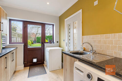 A19 - Caradon Hou...