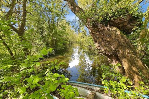 881a818c-6-4095-910B-1AABEDA717B0-9048-000003B8512