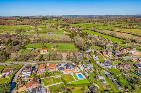 Silverhall-Aerial...