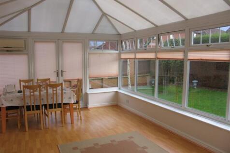 3 Kindlewood Close (21) (Small).jpg