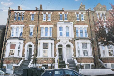 London, SE26 - property photo
