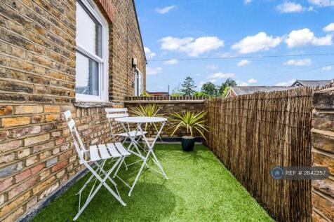 West Facing Roof Terrace