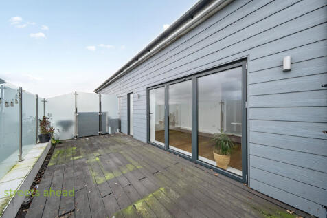 4f9369ba-aff8-4e9...