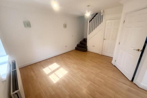 Palace Road, Gillingham,  photo 3