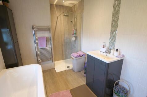 Bathroom Duel Aspect