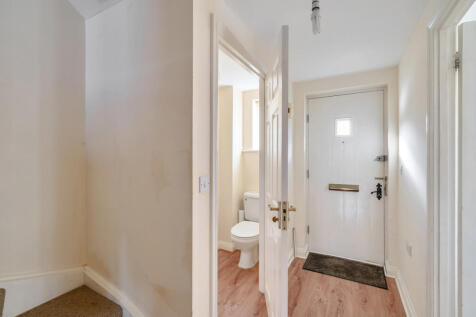 1373091-1-68ff4d5...