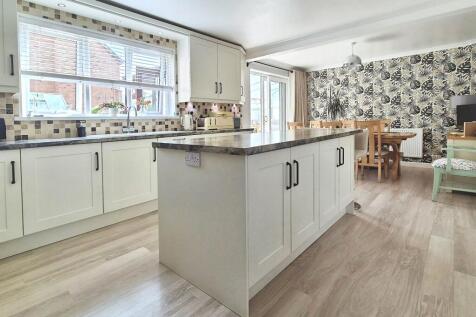 Kitchen/Breakfast/Dining Room
