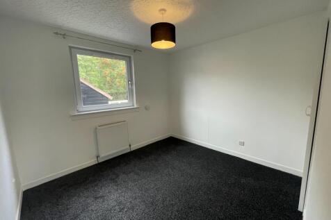 Elgin Court, Dunfermline, KY12 photo 5