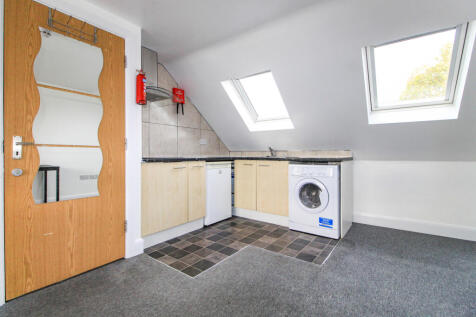 Princes Avenue, Kingsbury, London, NW9 photo 3